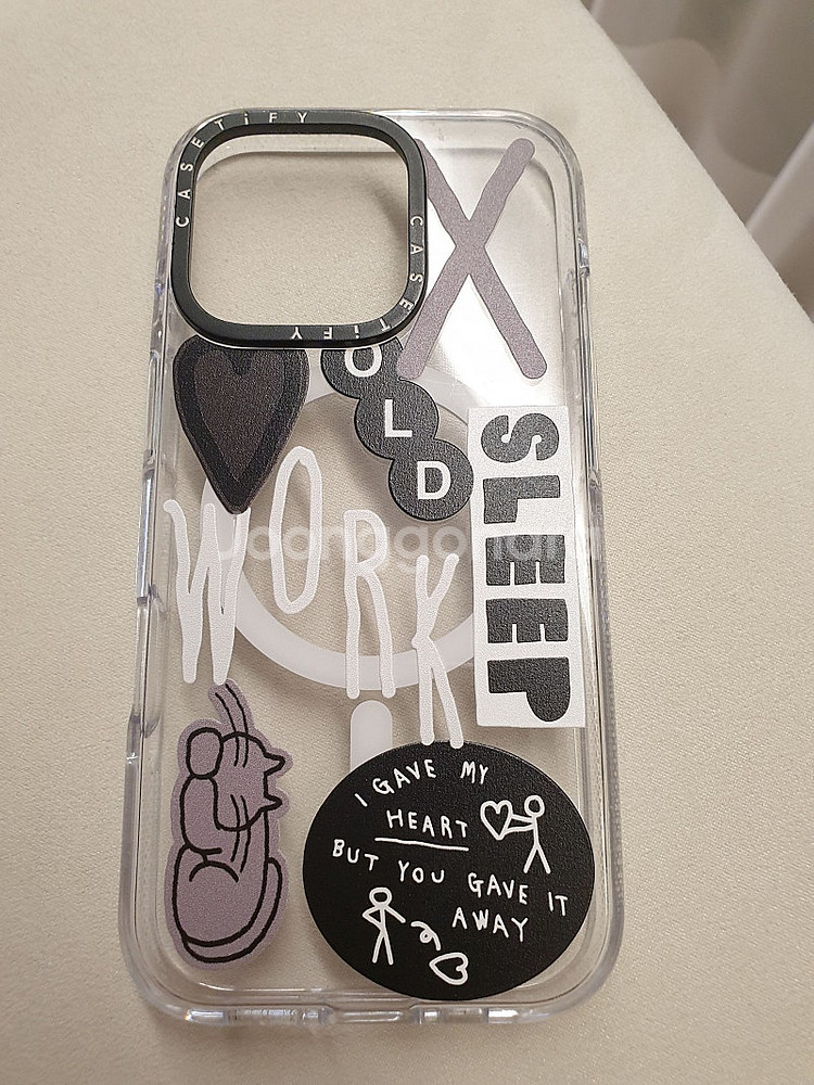 아이폰 16pro 128GB 블랙티타늄 판매합니다--9