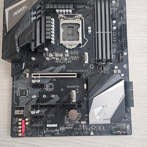 기가바이트 Z390 AORUS ELITE 메인보드 부품용 택포