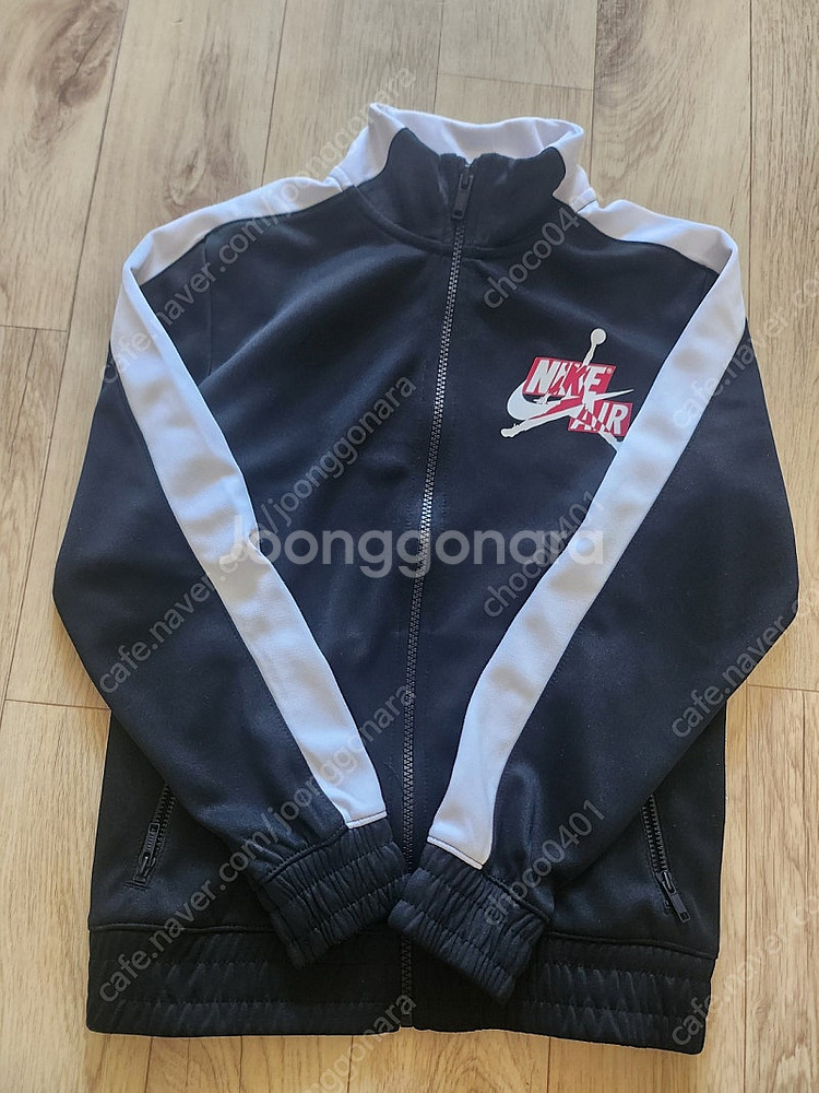 나이키 주니어 트레이닝 집업 봄가을용 블랙 S 사이즈--4