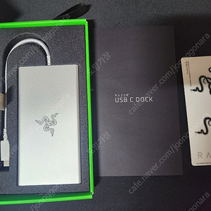 레이저 usb c dock