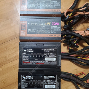 마이크로닉스, 슈퍼플라워 700w 80plus 브론즈 파워 팝니다.