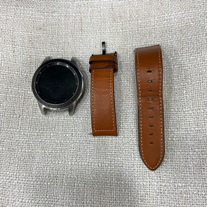 21441 갤럭시워치 46MM 블랙 중고 워치 팝니다 5만원