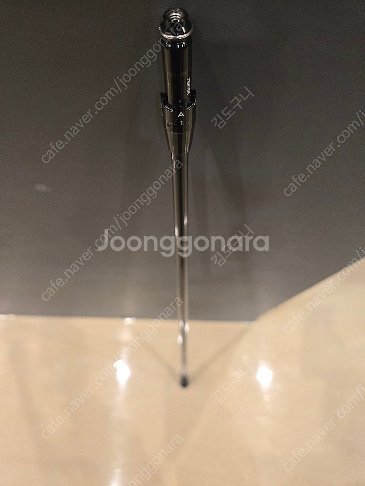 뱅퀴시 샤프트 5x 타이틀슬리브, 드날리 블랙 드라이버 샤프트 60g 타이틀슬리브 샤프트 팝니다--6