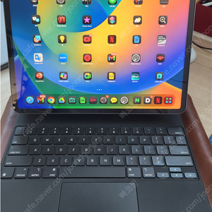 ipad pro 6th 12.9" 128g wifi 스페이스그래이 + 매직키보드(영문) 판매합니다.