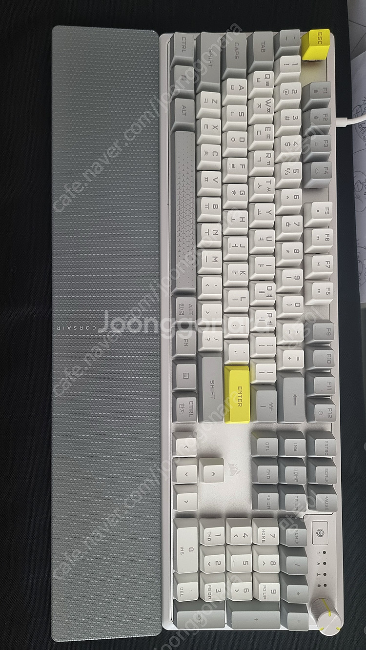 커세어 K70 RGB CORE SE (신형) 화이트 게...--0