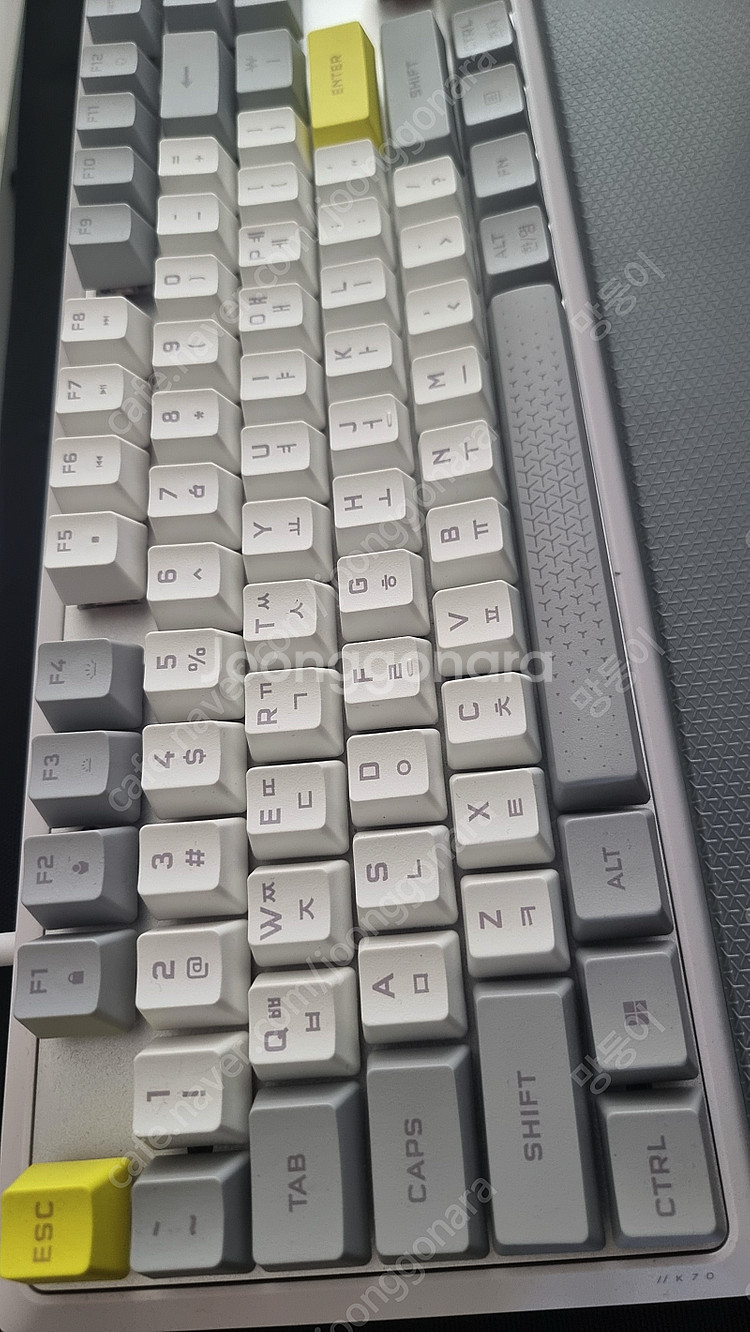 커세어 K70 RGB CORE SE (신형) 화이트 게...--1