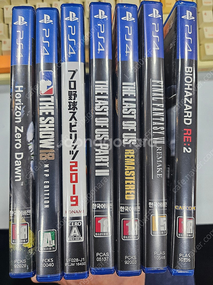 ps4 게임 타이틀 판매합니다.--0
