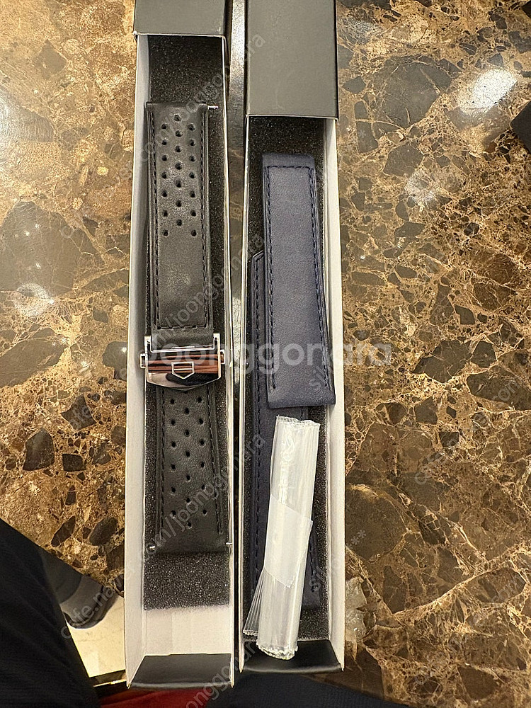 태그호이어 까레라 크로노그래프 글라스 박스 39mm 청--5