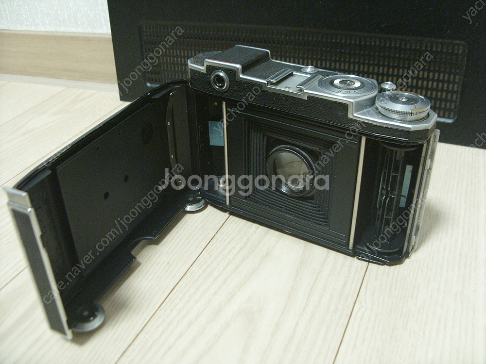 ZEISS IKON SUPER IKONTA 532/16--9