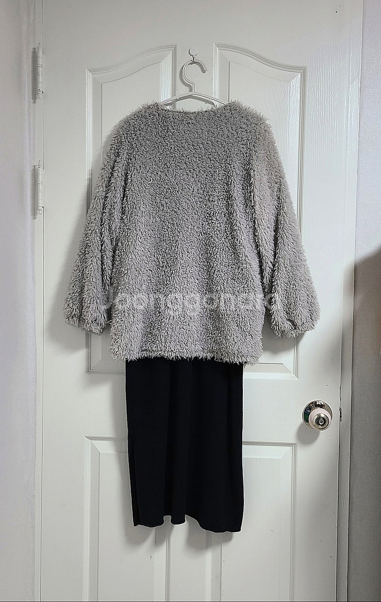 wish list 퍼 가디건+Mollygo 울 원단 반팔 롱 원피스 투피스 코디세트--2