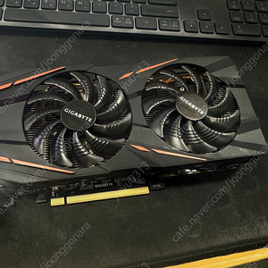 기가바이트 rx570 4g 팝니다.