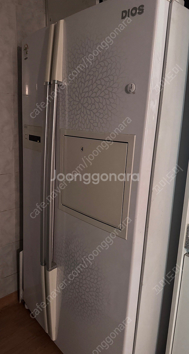 [무료 나눔]퀸 침대 + 싱글 침대 + 가구 다량 정리...--8