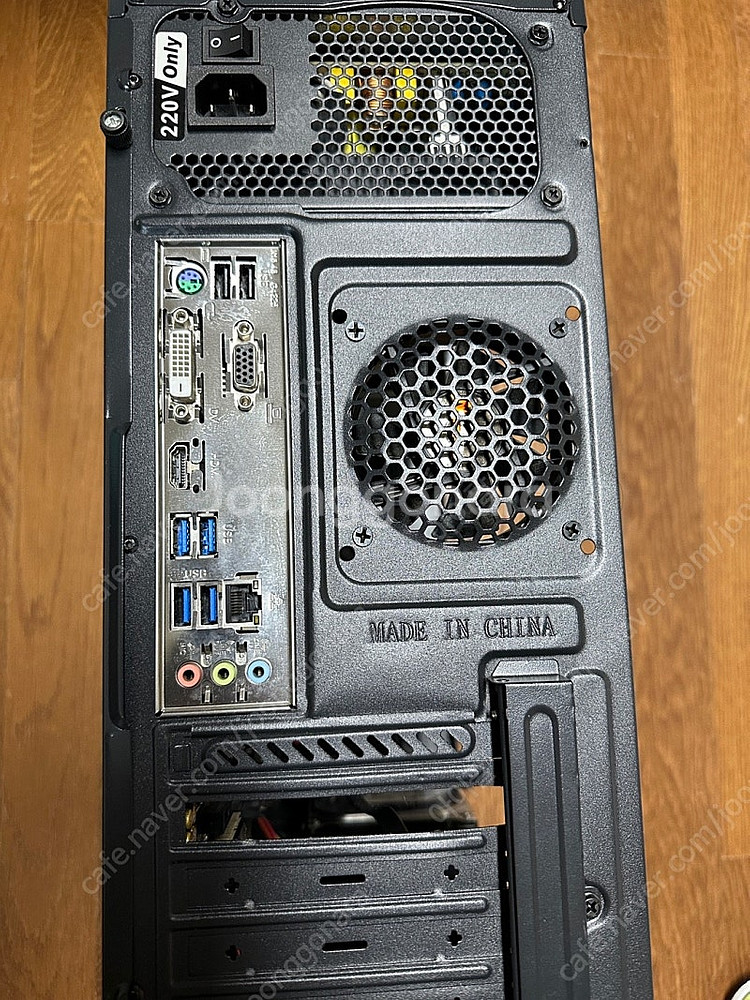 인텔펜티엄 G4560, 기가바이트보드 B250M, RA...--1