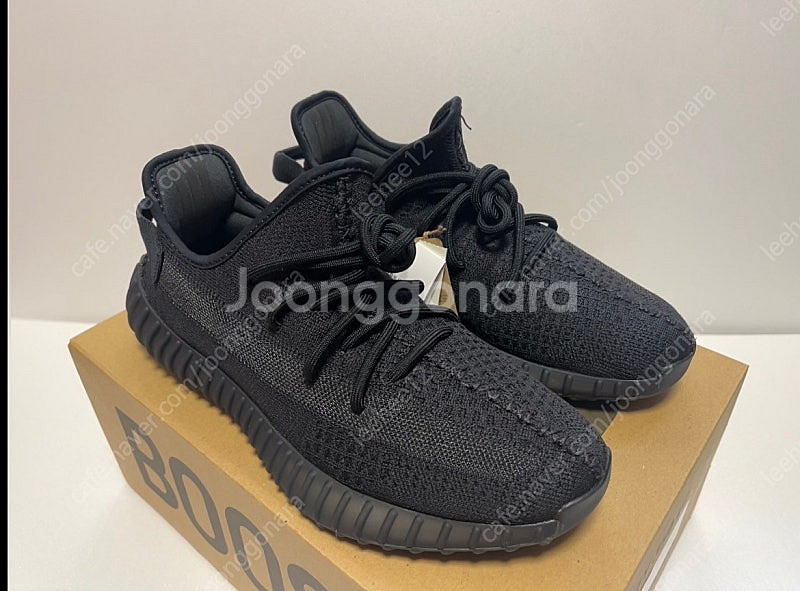 270 아디다스 이지부스트 350 V2 오닉스 아코탭 ...--1
