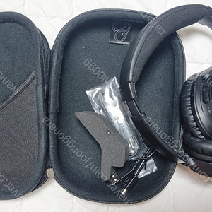 보스 qc35 7만원에 판매합니다.