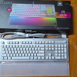 VULCAN II MAX RGB 적축 한글 각인 키보드