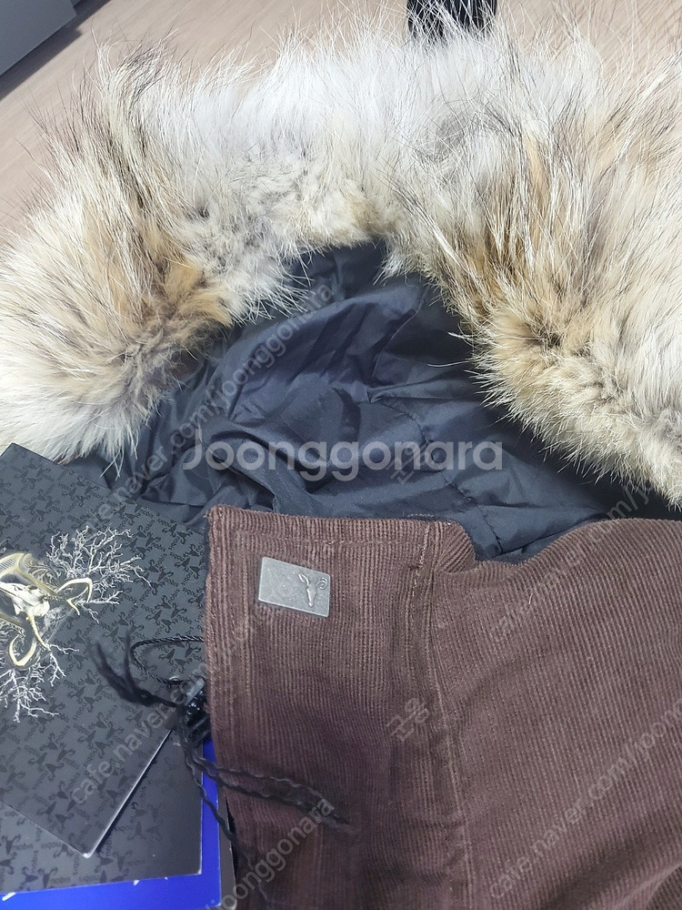 (새제품급) 노비스(Nobis) 오드리나 여성용 S(55) 골덴 다운 패딩 점퍼--7