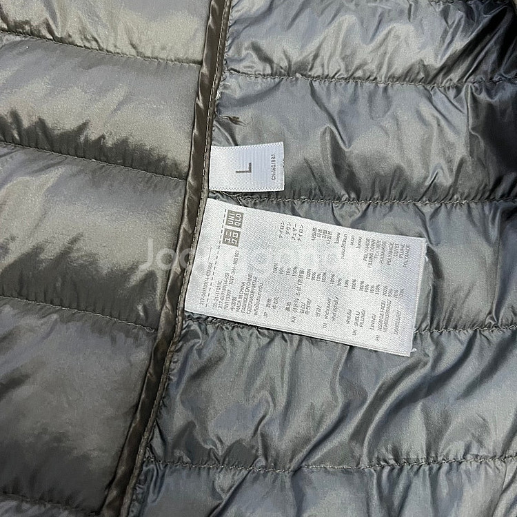 L) 유니클로 울트라 라이트다운 경량 패딩 조끼--4