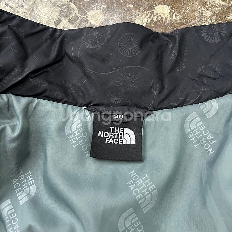 90) 노스페이스 누빔점퍼 패딩자켓 점퍼 고프코어 아웃도어 캠핑 콜롬비아 블랙야크--4