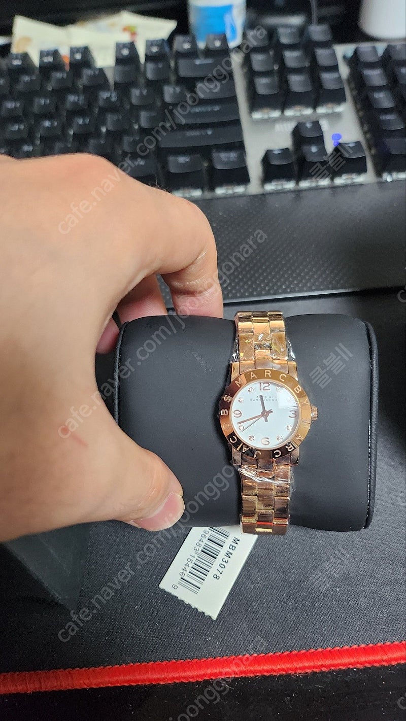 마크제이콥스 MBM3078 새제품 싼맛에 가져가실분