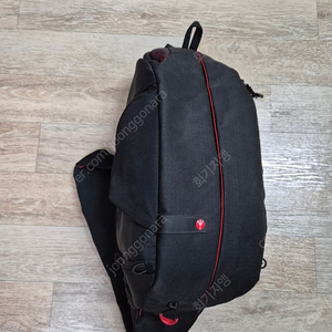 맨프로토 프로 라이트 카메라 슬링백 / Manfrotto Pro Light Camera Sling Bag FastTrack 8