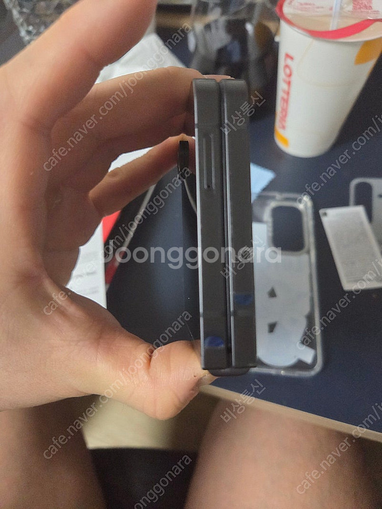 Z플립6 크래프티드 블랙 s급--4