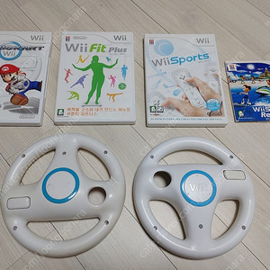 닌텐도wii 시디 및 레이싱휠 일괄