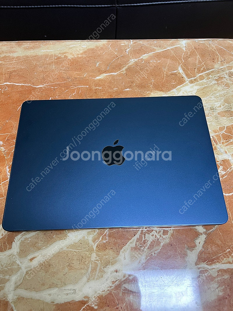 맥북에어 M2 13인치 16G/1T--1