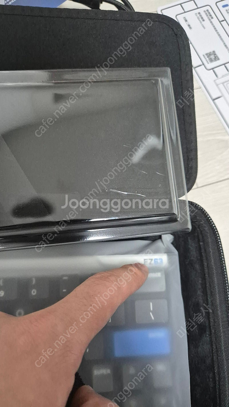iqunix ez63 키보드 팝니다.--1