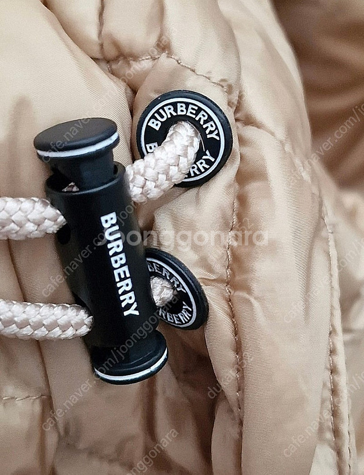 새상품) 버버리 다운 경량 패딩 s 에르노 몽클레어 프라다--4