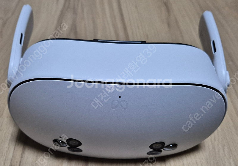 메타 퀘스트 3S 128GB VR 기기 팝니다.--0