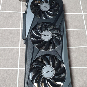 기가바이트 RX6600XT 팝니다.