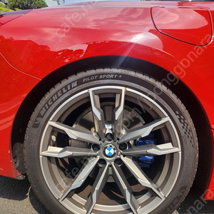 Bmw z4 c34 레드 색상 붓펜 팝니다.