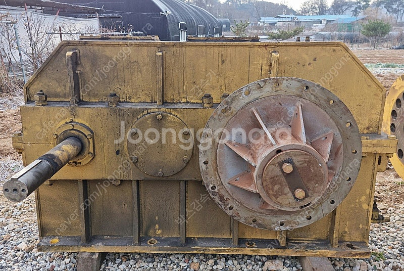 기어박스, 효성감속기 제품, 750HP, 비율 1/12...--2