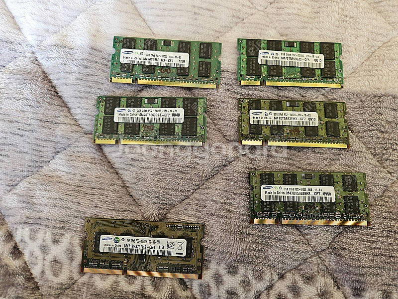 소유하고 있는 메모리 일괄팝니다...DDR2 DDR3 ...--2