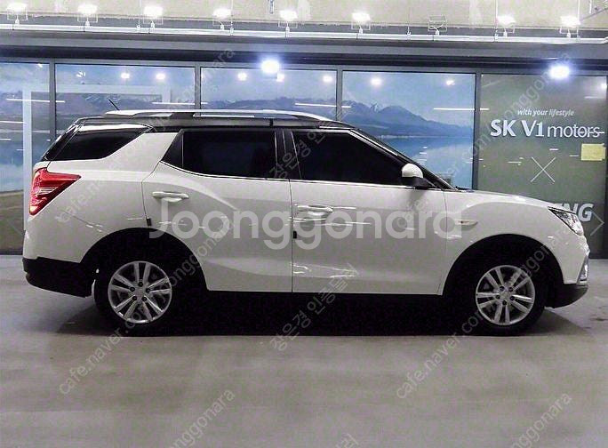 ★특가★ 570만원 2017년식 138,000Km KG모빌리티(쌍용) 티볼리 에어 디젤 2WD AX--2