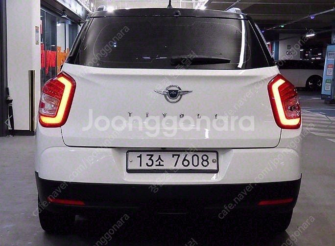 ★특가★ 570만원 2017년식 138,000Km KG모빌리티(쌍용) 티볼리 에어 디젤 2WD AX--4