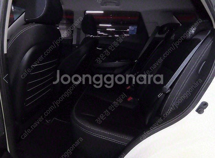 ★특가★ 570만원 2017년식 138,000Km KG모빌리티(쌍용) 티볼리 에어 디젤 2WD AX--6