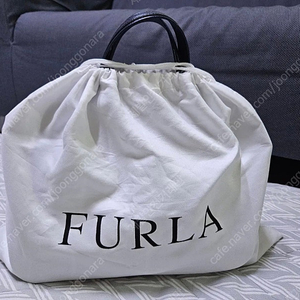 훌라가방 FURLA 여성 토트백 교회가방