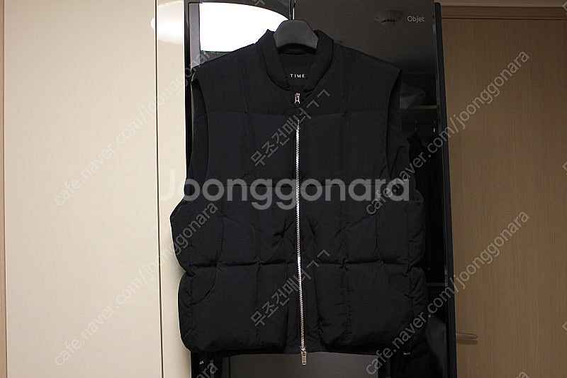타임옴므 22fw 블랙 패딩베스트 100사이즈 판매합니...--0