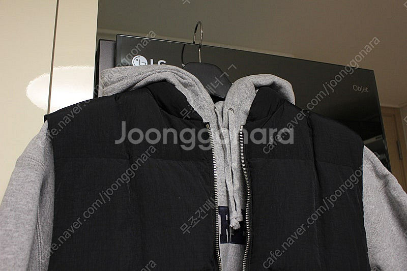 타임옴므 22fw 블랙 패딩베스트 100사이즈 판매합니...--4