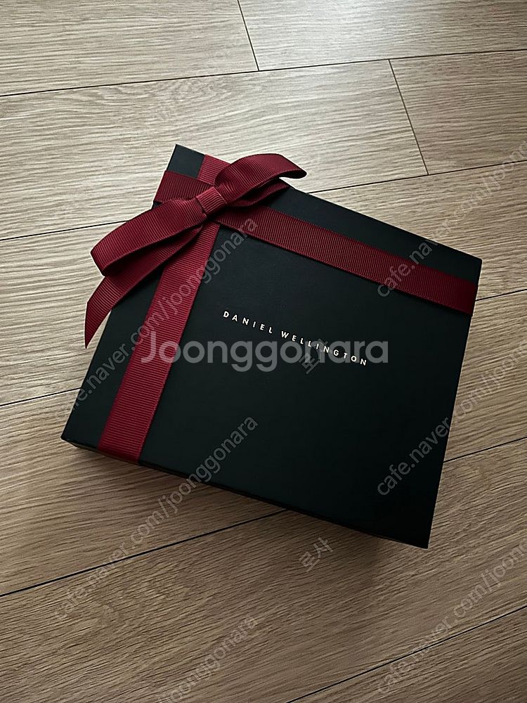 다니엘웰링턴 골드 시계 + 팔찌--2