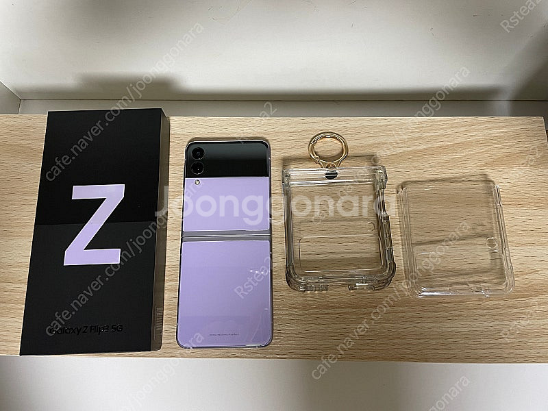 갤럭시 z플립3 라벤더 256gb 판매합니다--0