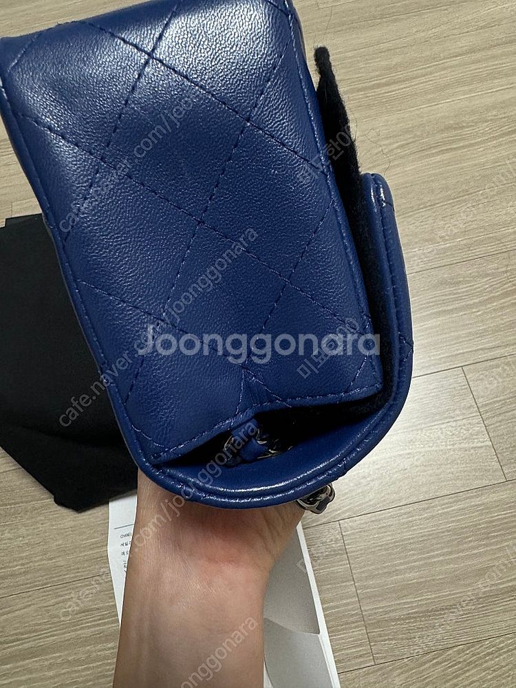 정품샤넬 뉴미니 전시급 네이비 은장--6