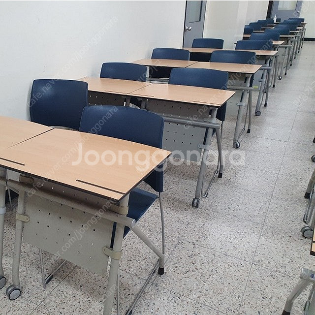 퍼시스 회의용 연수용 수강용 학원용 독서실 세미나실 1인용 테이블 책상 의자--0