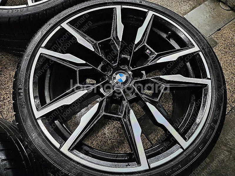 20인치 BMW 850i 895m 정품 휠 타이어 팝니...--3