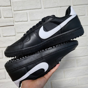 NIKE 나이키 필드 제너럴 82 SP 블랙 앤 화이트 245 255