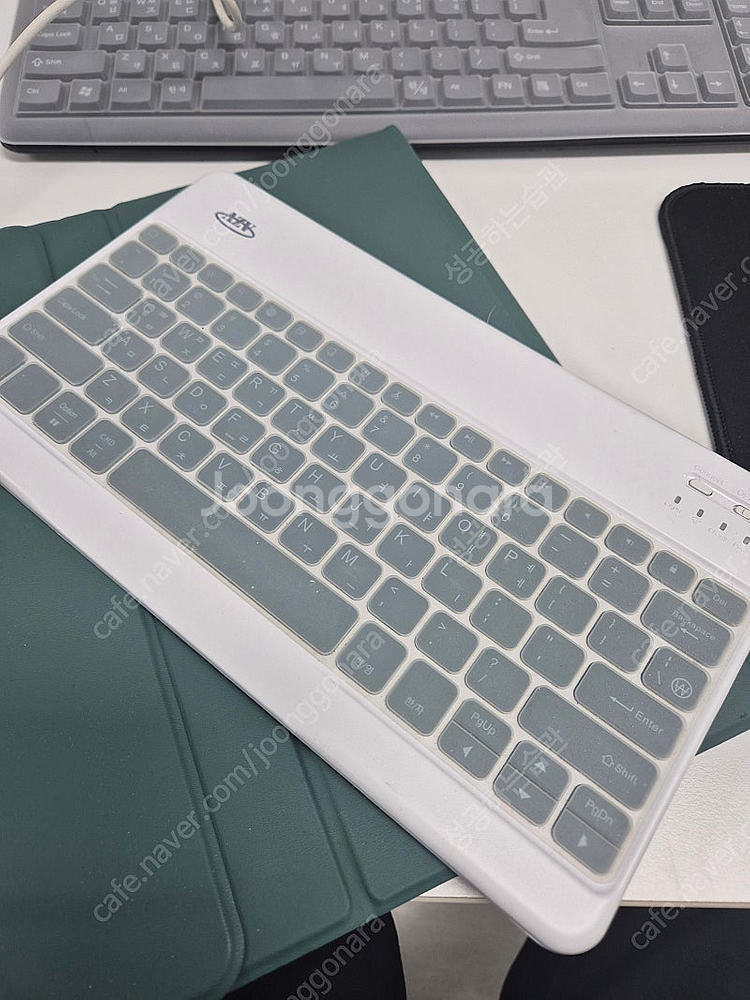 Apple 아이패드 프로 12.9 6세대 256G 실버...--8