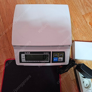 카스전자저울 Sw-1S (20kg) 충전기 밧데리 포함.사용안한것