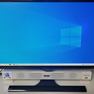 i7 8700K 게이밍컴퓨터풀세트(게임의자책상모니터키보드스피커장패드등) 급처
